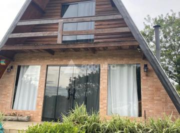 0da70ca8-986a-4bd1-95f6-65b385e681a1_fhd.webp · Chácara à venda 2 Quartos, 1758 m², Centro