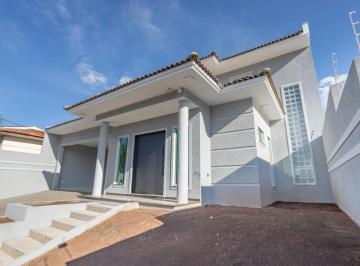 whatsapp-image-2026-04-09-at-09-31-23-261775825979321_fhd.webp · Casa à venda, Uvaranas, Alto padrão, Piscina, 3 Suítes, Ponta Grossa