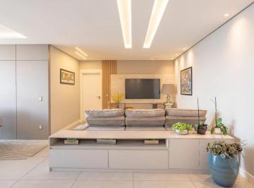 whatsapp-image-2026-04-14-at-10-42-381776174655651_fhd.webp · Apartamento à venda, Andar Alto, Face norte, Semi mobiliado, Ed. Brickell