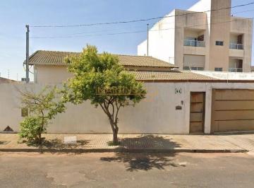 Imagem 1 · Casa para venda em Centro, Araguari
