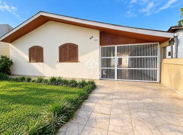 Casa · 180m² · 6 Quartos · Casa faixa mar em 6 quartos em Canoas
