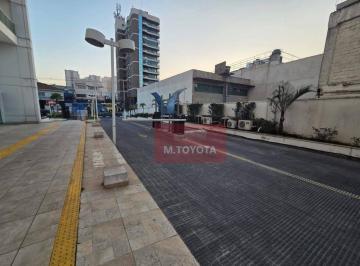 Comercial · 32m² · 1 Vaga · Loja para alugar em Centro de 32.00m² com 1 Garagem