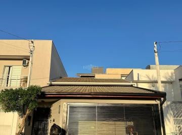 Casa · 140m² · 3 Quartos · Casa à venda - em Residencial Quinta dos Vinhedos