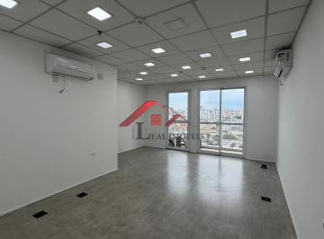 Comercial · 32m² · 1 Vaga · Sala Comercial para alugar em Jardim de 32.06m² com 1 Garagem