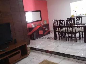 Casa de 3 quartos, São Caetano do Sul · Casa para venda em Prosperidade de 293.00m² com 3 Quartos, 1 Suite e 3 Garagens