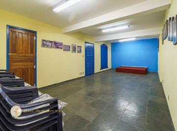 img0 · Casa com 3 Quarto(s) e 2 banheiro(s) para Alugar, 116 m² por R$ 3960 / Mês