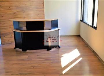 Comercial · 162m² · 3 Vagas · Brooklin! Conjunto comercial com 162 m², 4 banheiros e 3 vagas para locação