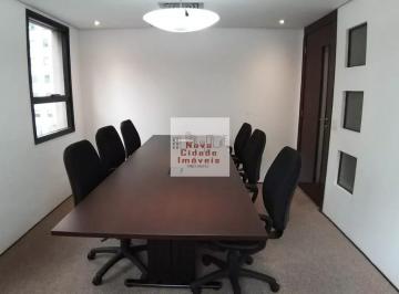 Comercial · 132m² · 1 Quarto · 3 Vagas · Vila Olímpia! Conjunto Com. mobiliado 132 m² 1 sala 3 banheiros c/ 3 vagas
