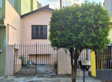 Casa de 3 quartos, Santo André · Casa terrea 95m² 3 dormitórios com quintal 1 vaga. Terreno 5x27m à venda, Vila Camilópolis