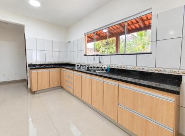 Casa · 300m² · 3 Quartos · 3 Vagas · Condomínio Mônaco | Casa ampla de 3 Quartos sendo 1 Suíte por R$ 4.800,00 IPTU, CONDOMÍNIO E ENERGIA