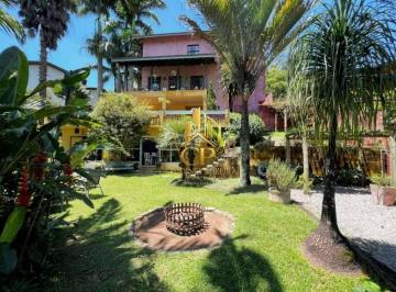 Casa · 1272m² · 5 Quartos · 6 Vagas · Casa em condomínio na Granja Viana com 5 dormitórios, gourmet e 6 vagas