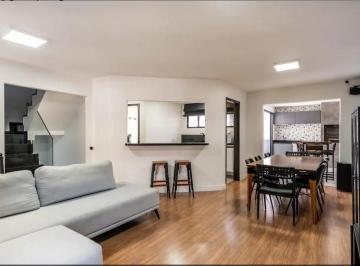 Casa en Venda de 3 quartos Vila Cordeiro · Casa ideal para quem busca praticidade