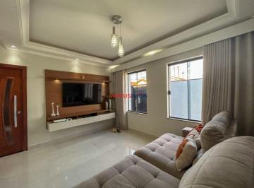 Casa de 3 quartos, · CASA DISPONÍVEL NO JARDIM ITACOLOMY