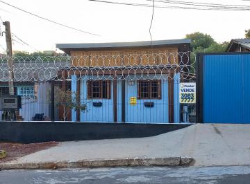 Casa de 4 quartos, · Casa 4 quartos e 3 banheiros