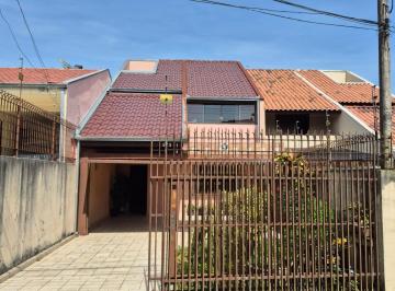 Casa de 3 quartos, Curitiba · Sobrado único em Curitiba