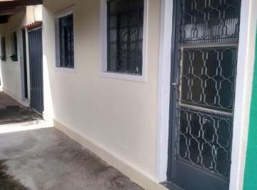 Casa de 2 quartos, Ribeirão das Neves · Casa coletiva com 2 quartos à venda no Veneza