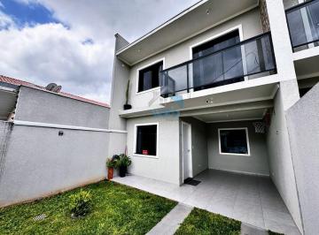 Casa · 80m² · 3 Quartos · 2 Vagas · Sobrado com três quartos à venda no Bairro CIC, pronto para financiar e morar, contando com 3 quarto