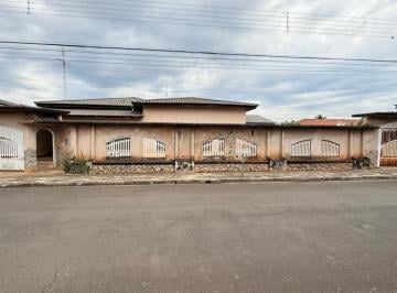Casa · 702m² · 3 Quartos · 3 Vagas · Casa no Resek em Artur Nogueira - SP