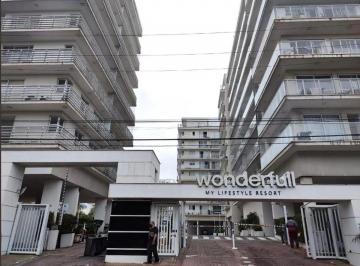 Apartamento de 3 quartos, Rio de Janeiro · Vdo, excelente apt. 92 m², com 3 suites, 2 banheiros, vazio, 1 vaga à venda no Recreio