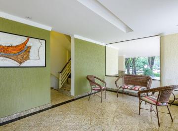 Apartamento de 3 quartos, Brasília · VENDO APARTAMENTO VAZADO DE 3 QUARTOS SENDO 1 SUÍTE SQN 315 ASA NORTE
