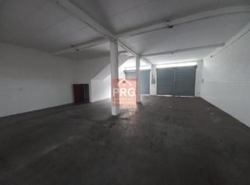 Foto 01 · Salão comercial para locação em Taboão da Serra-SP, no Jardim Guaciara: 2 banheiros, 2 vagas de gara