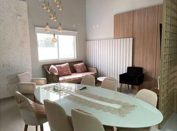 Apartamento de 4 quartos,  · Cobertura a Venda 4 Quartos (3 suítes) 50 metro do Mar!