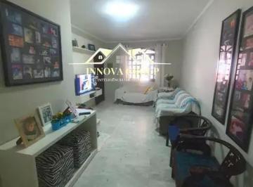 Casa · 207m² · 3 Quartos · 2 Vagas · Sobrado à venda com 207m² sendo 3 quartos em Osasco, SP