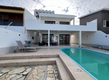 Casa com 5 Quartos e Piscina na Coroa do Meio · Casa com 5 Quartos e Piscina na Coroa do Meio