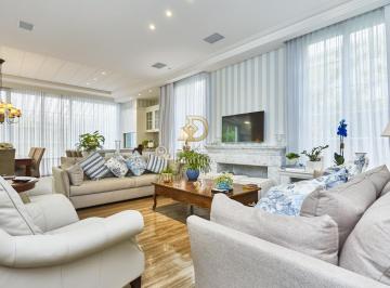 Casa · 310m² · 3 Quartos · 4 Vagas · CASA EM CONDOMÍNIO À VENDA COM 3 SUÍTES |ELEVADOR|