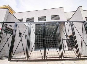 Comercial · 260m² · 1 Quarto · 1 Vaga · Galpão na Rua Clineu Braga de Magalhães, 77 • 260 m²