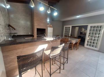 Casa · 200m² · 3 Quartos · 2 Vagas · Casa para venda em Vila De Vecchi de 200.00m² com 3 Quartos, 1 Suite e 2 Garagens