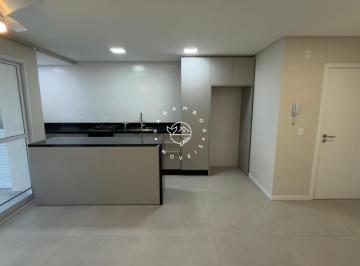 Apartamento · 78m² · 3 Quartos · 1 Vaga · Apartamento com Vista para o Mar, Suíte e Churrasqueira em Gov. Celso Ramos