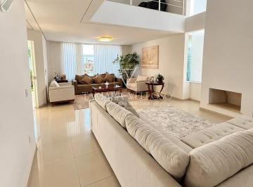 Casa · 348m² · 3 Quartos · 4 Vagas · Casa para venda em Vila Nova Socorro de 348.00m² com 3 Quartos, 3 Suites e 4 Garagens