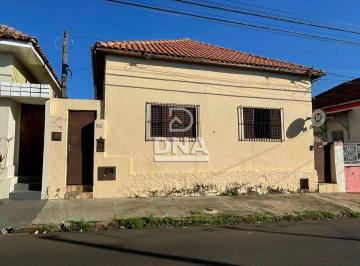 Casa · 216m² · 1 Quarto · Casa para venda em Centro de 216.00m² com 1 Quarto