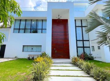 76126da3-b711-4250-9081-785a1afab72c · Casa no condomínio Villaggio Felicitá para venda e locação com 5 quartos, sendo 5 suítes, 1,180m²