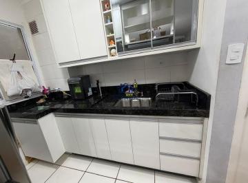 img0 · Apartamento com 2 Quarto(s) e 1 banheiro(s) para Alugar, 46 m² por R$ 225000 / Mês
