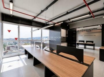 Comercial · 70m² · Sala Comercial Mobiliada de 70 m² com 2 Vagas | Petrópolis