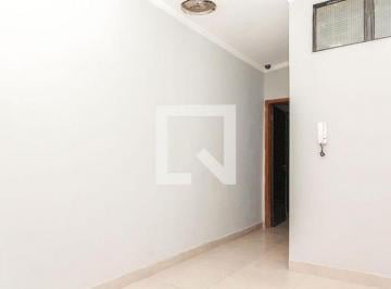 Casa · 60m² · 1 Quarto · Casa para Aluguel - Saraiva, 1 Quarto, 60 m² - Uberlândia
