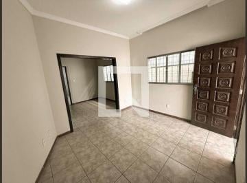 Casa · 160m² · 3 Quartos · 2 Vagas · Casa para Aluguel - Carlos Prates, 3 Quartos, 160 m² - Belo Horizonte