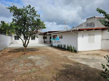 3988_iZT348j72b99739F7a1N_39886ac5583504af7.jpg · Casa no bairro Carianos com terreno amplo 432 m²