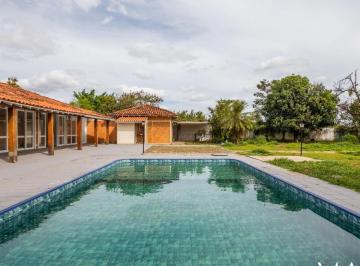 Casa en Venda de 5 quartos Lago Sul · Vendo Casa na QL 20 com 5 Suítes em terreno de 1.600m² + 3.000 m² de área verde