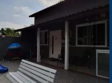 Foto 01 · Casa à venda em Campo Grande-RJ: 3 quartos, suíte, área gourmet, 2 vagas de garagem - Imperdível!
