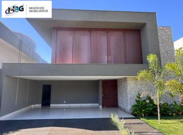 Casa · 343m² · 4 Quartos · 4 Vagas · Condomínio Portal do Sol Green (Res. Goiânia Golfe Clube) – Goiânia/GO