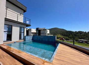 Casa de 4 quartos, Atibaia · Casa à venda em Atibaia com 4 suítes e piscina no Condomínio Portal Lamis