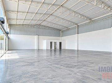 Comercial · 384m² · Comercial para aluguel - em Morro Santana