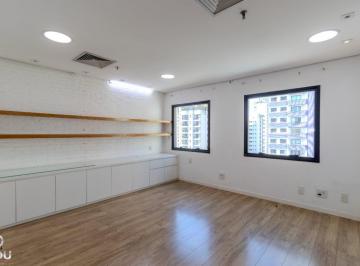 Comercial · 29m² · 1 Vaga · Conjunto comercial para venda em Moema, 29m²