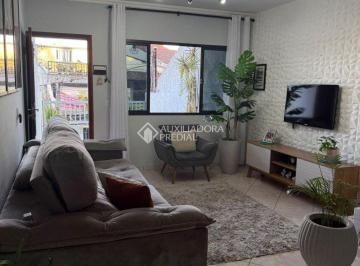 Casa · 131m² · 3 Quartos · 1 Vaga · Sobrado à venda, 131m² construção, 3 dormitórios, 2 banheiros, 1 vaga, area de churrasqueira,