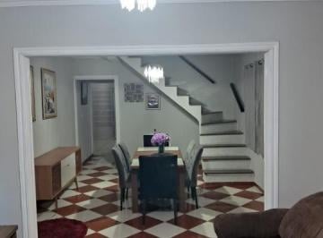 Casa · 360m² · 5 Quartos · 2 Vagas · Sobrado em Batistini - São Bernardo do Campo