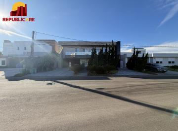 Casa · 567m² · 5 Quartos · 4 Vagas · Casa à venda - em Terraville