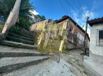 Casa · 150m² · 2 Quartos · Casa em Olinda, Aguas Compridas, 3qts,3sts, quintal, Oferta a vista, px padaria vencedora.